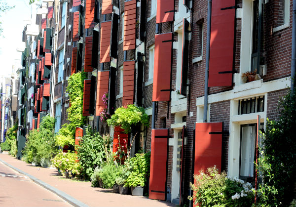 houses-amsterdam-travel-blogger-1