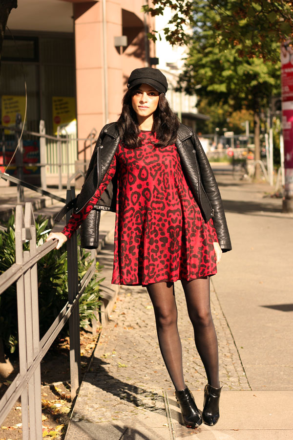 amandine-fashion-blogger-berlin-germany-leopard-print-red-and-blacl-dress