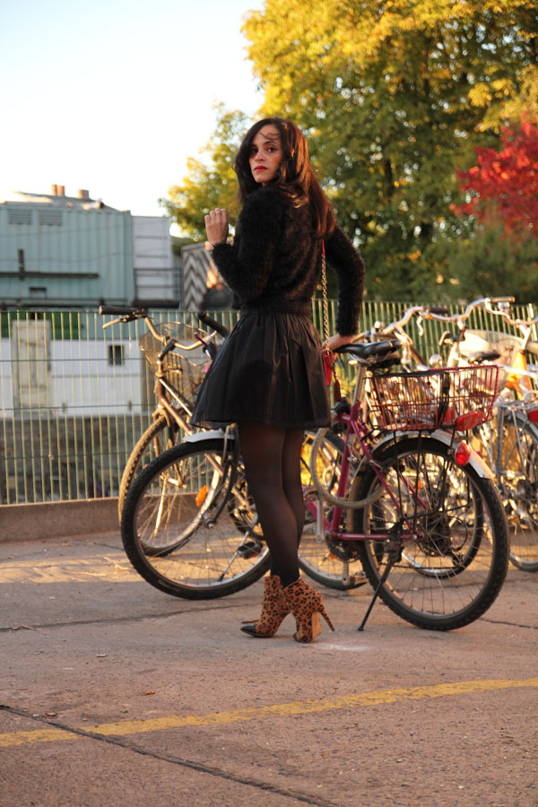 ivy-revel-saks-skirt-amandine-fashion-blogger-berlin-germany