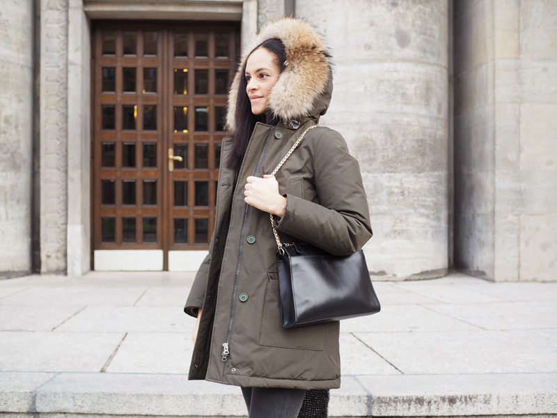 Amandine fashion blogger Berlin Germany outfit Woolrich arctic parka dark green women shopbop Vince cromby boots a.p.c edith bag monnier freres