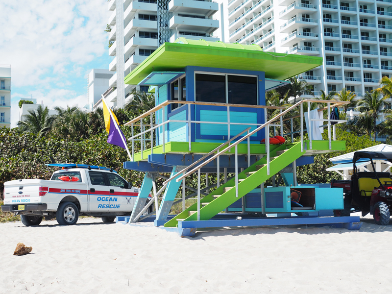 Miami beach liefguard ocean rescue