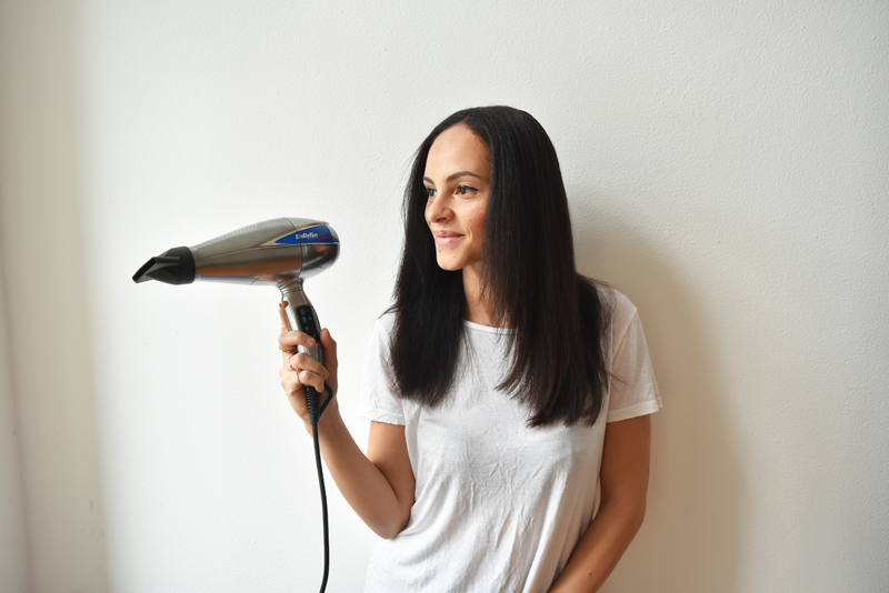 Hair straightening with Babyliss Pro Digital 6000e dryer 3