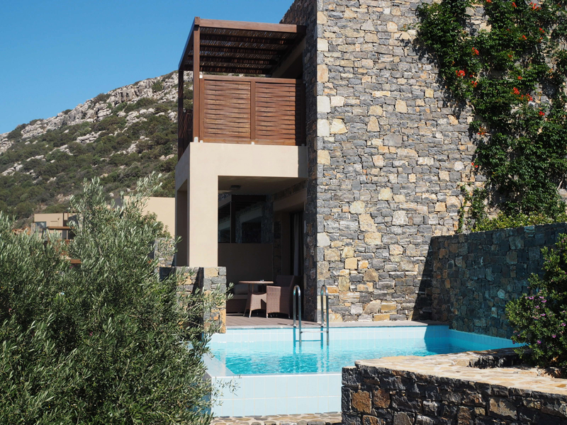 5 star hotels in Crete with private pools Daios Cove