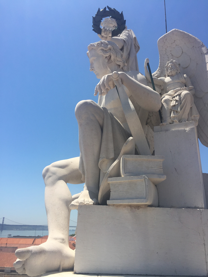 Lisbon statue
