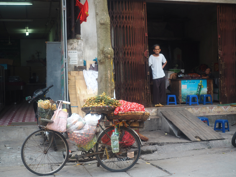 Pictures Hanoi old quarter bike shop