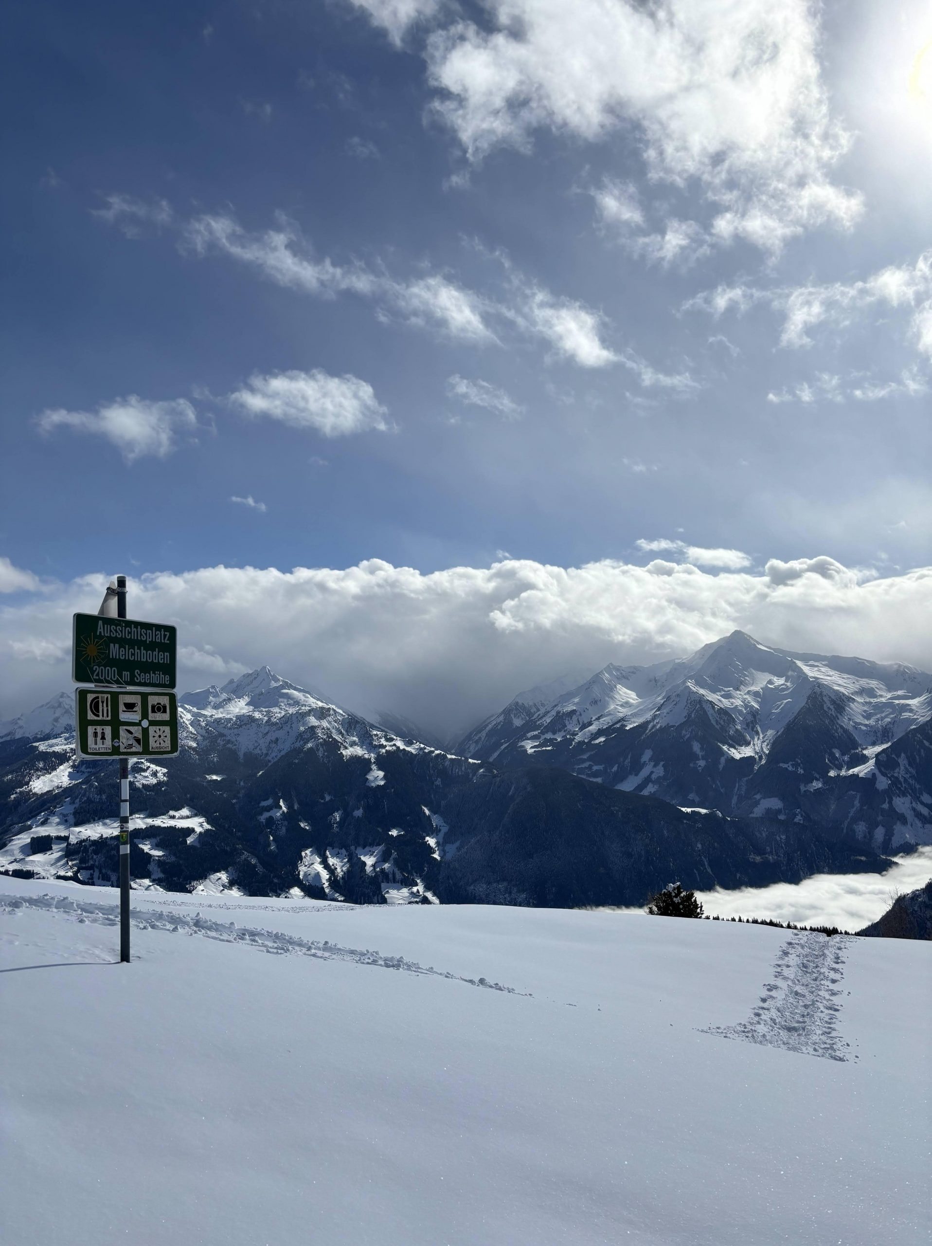 2000m Jausenstation Melchboden Zillertal Austria